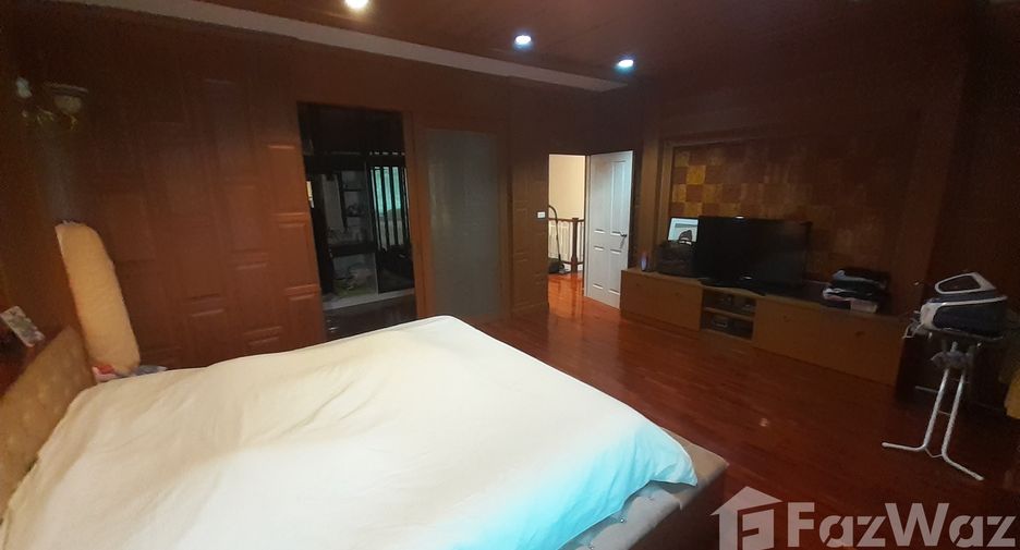 For sale 4 bedrooms house in Bang Kruai, Nonthaburi