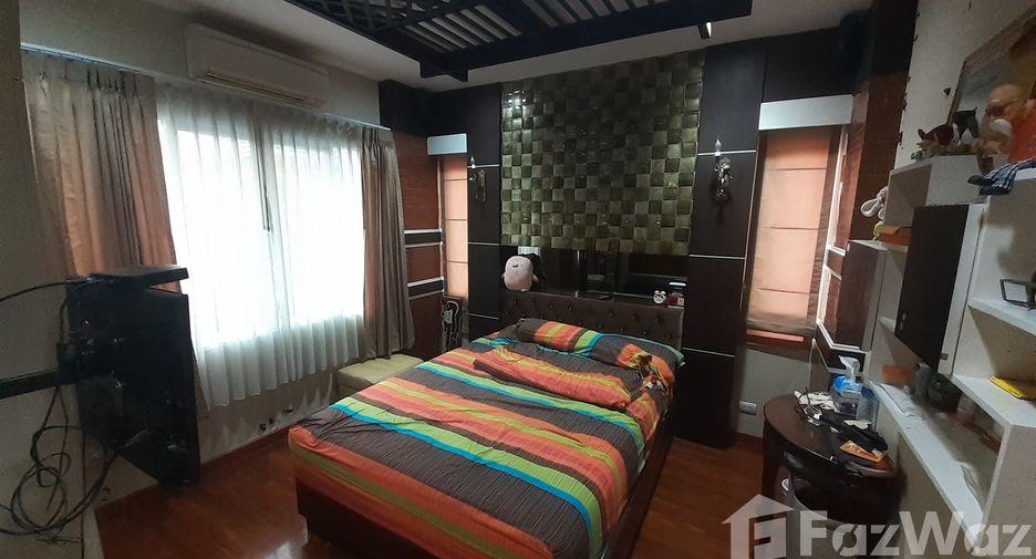 For sale 4 bedrooms house in Bang Kruai, Nonthaburi