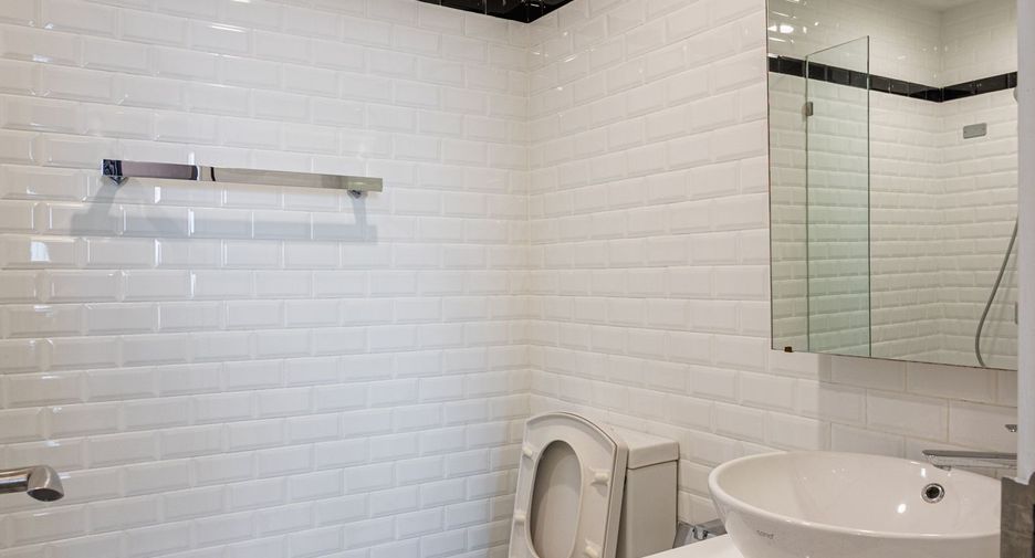 For sale 1 bed condo in Lat Phrao, Bangkok
