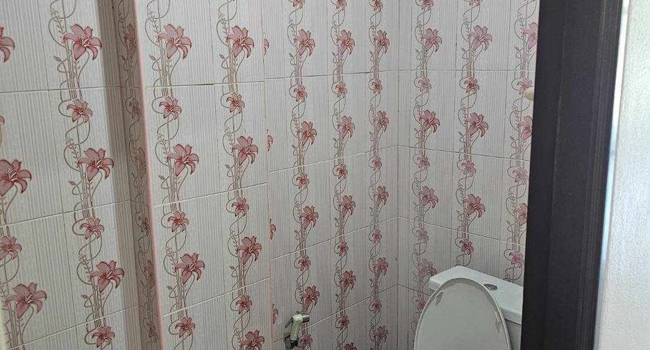 For sale 4 bedrooms townhouse in Plaeng Yao, Chachoengsao
