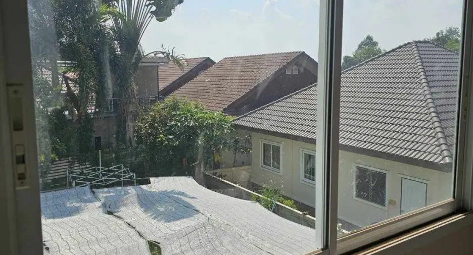 For sale 4 bedrooms townhouse in Plaeng Yao, Chachoengsao
