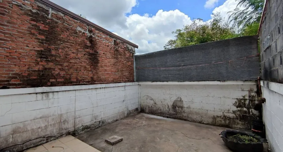 For sale 2 bedrooms townhouse in Mueang Buriram, Buriram