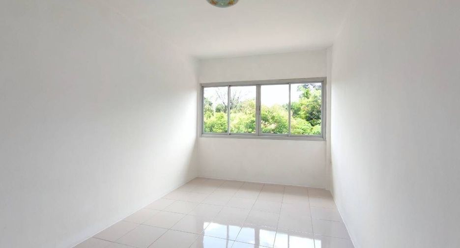 For sale 2 bedrooms townhouse in Mueang Buriram, Buriram