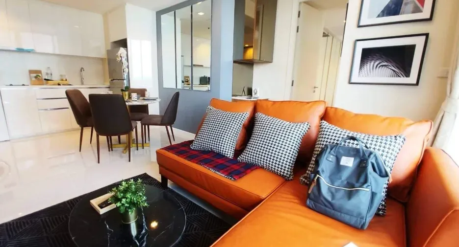 For sale and for rent 2 bedrooms condo in Sathon, Bangkok