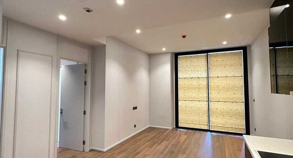 For sale 2 bedrooms condo in Pathum Wan, Bangkok