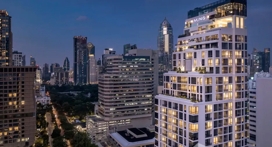 For sale 2 bedrooms condo in Pathum Wan, Bangkok