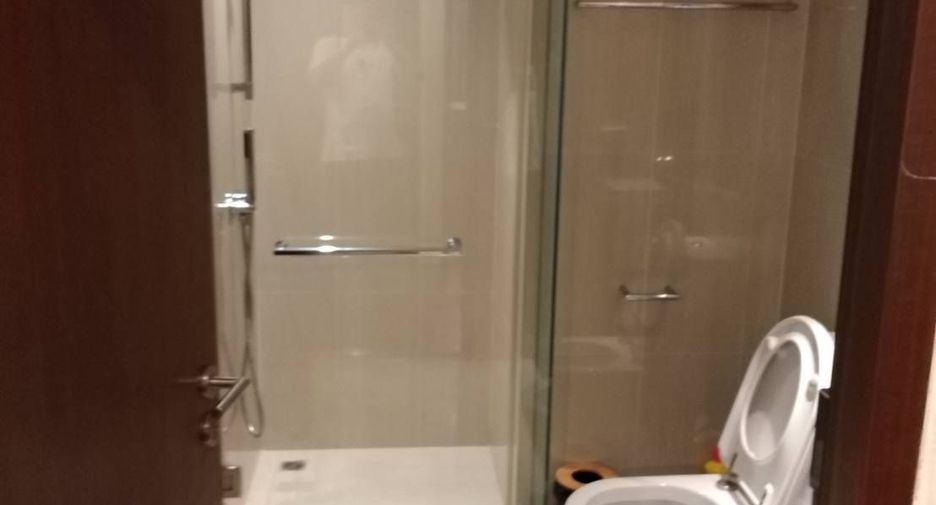 For sale 2 bedrooms condo in Sathon, Bangkok