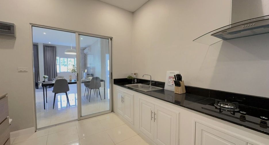 For rent 3 bedrooms house in Thalang, Phuket