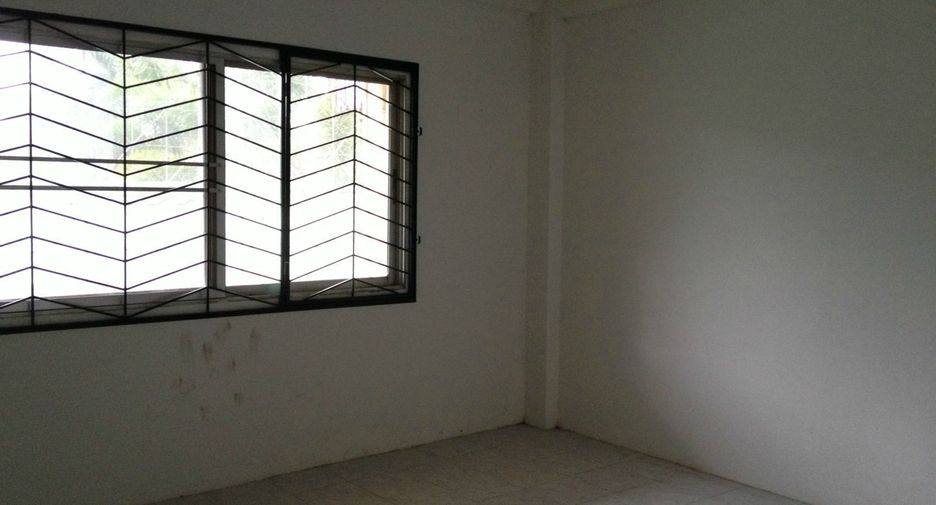 For sale 3 bedrooms townhouse in Hat Yai, Songkhla