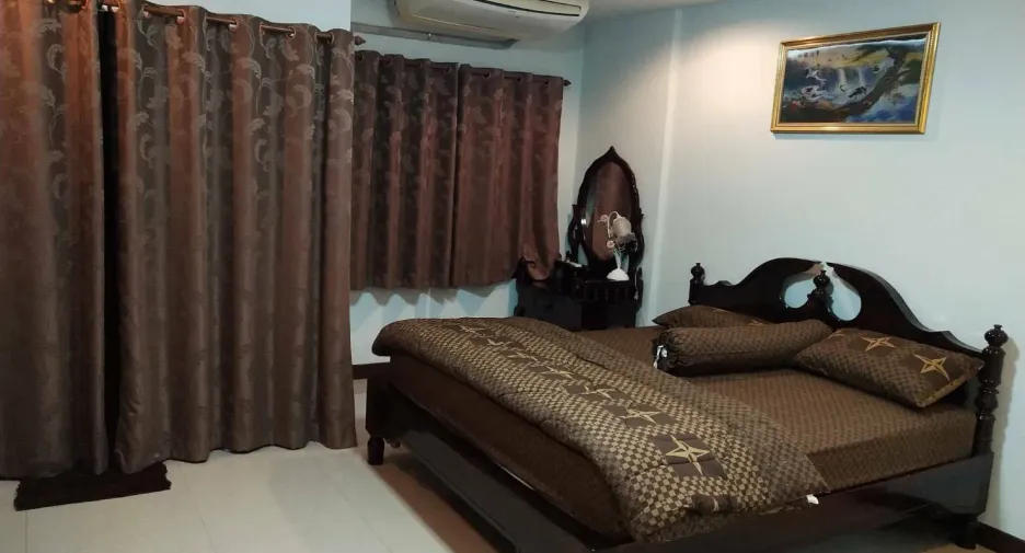 For sale 2 bedrooms townhouse in Mueang Trang, Trang