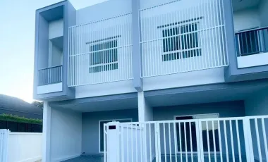 Haus zur Miete mit 3 Zimmer in Mueang Phuket, Phuket