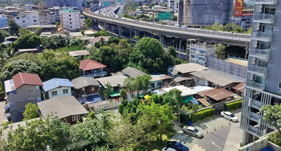 For sale 2 bedrooms condo in Chom Thong, Bangkok