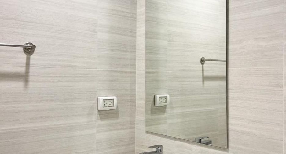 For rent 2 bedrooms condo in Mueang Phuket, Phuket