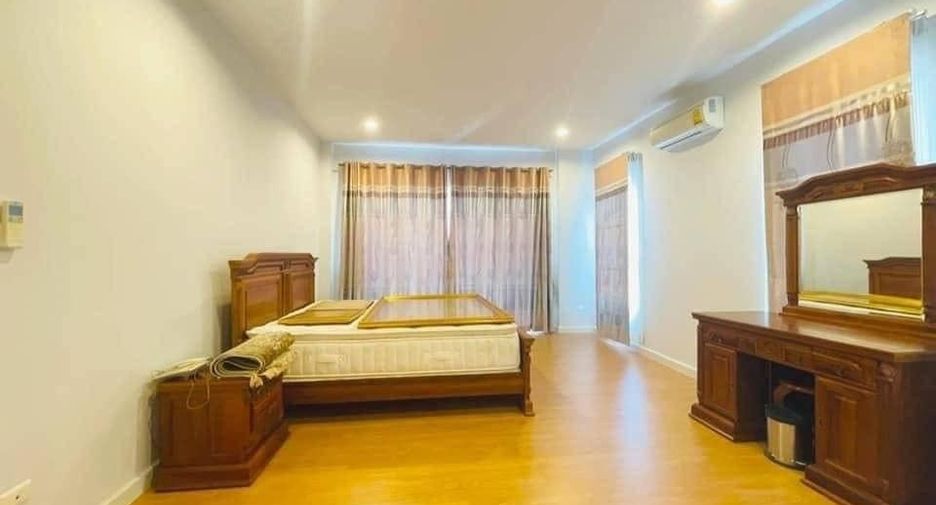 出售 3 卧室 独立屋 在 Lat Krabang, 曼谷