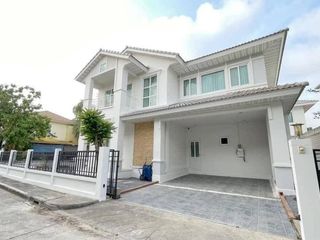 Продажа 3 спальни дом в Лат Крабанг, Бангкок