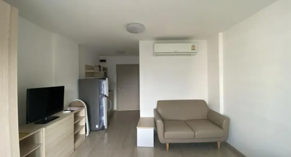 For sale studio condo in Bang Na, Bangkok