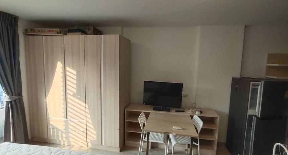 For sale studio condo in Bang Na, Bangkok