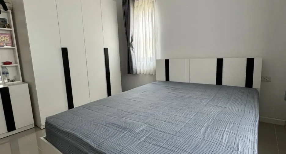 Casa en venta de 3 habitaciones en Mueang Nakhon Si Thammarat, Nakhon Si Thammarat