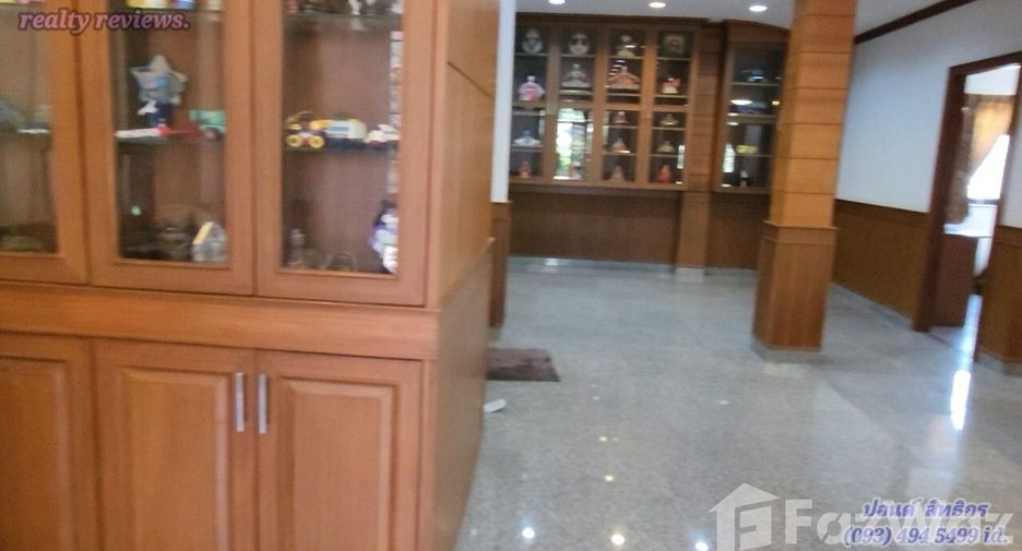 Haus zum Kauf mit 6 Zimmer in Mueang Nakhon Ratchasima, Nakhon Ratchasima