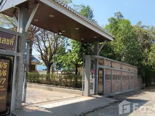 For sale 6 bedrooms house in Mueang Nakhon Ratchasima, Nakhon Ratchasima
