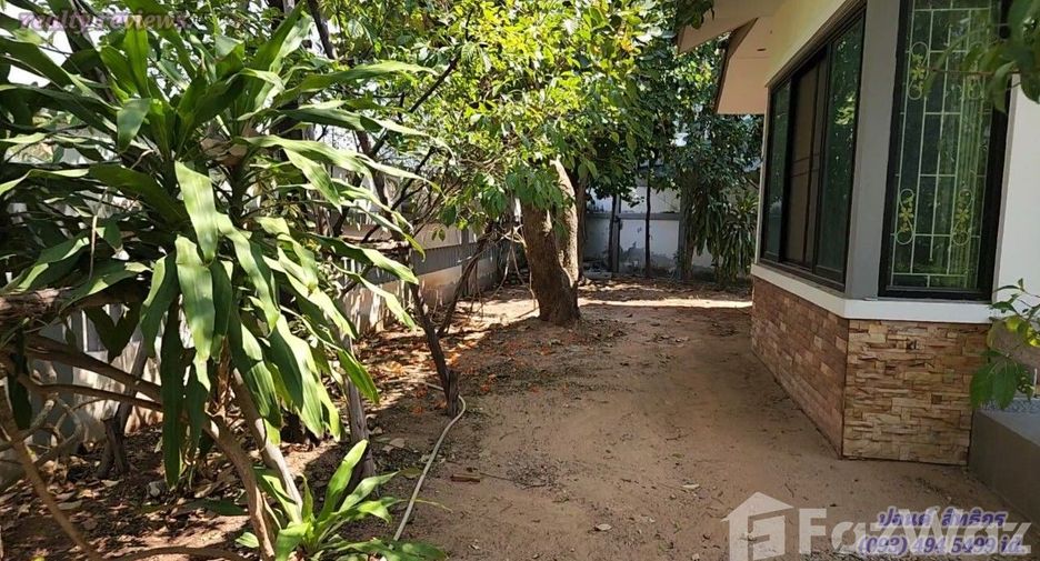 Haus zum Kauf mit 6 Zimmer in Mueang Nakhon Ratchasima, Nakhon Ratchasima