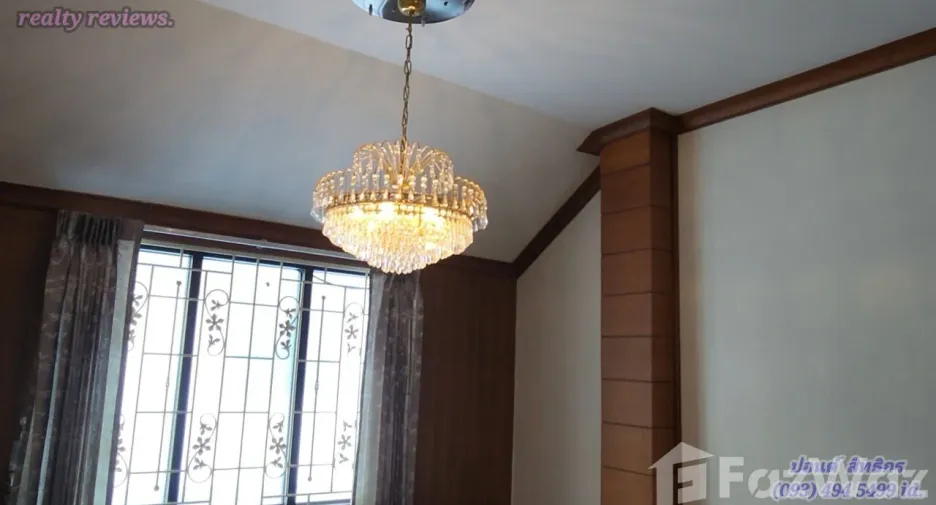 Haus zum Kauf mit 6 Zimmer in Mueang Nakhon Ratchasima, Nakhon Ratchasima