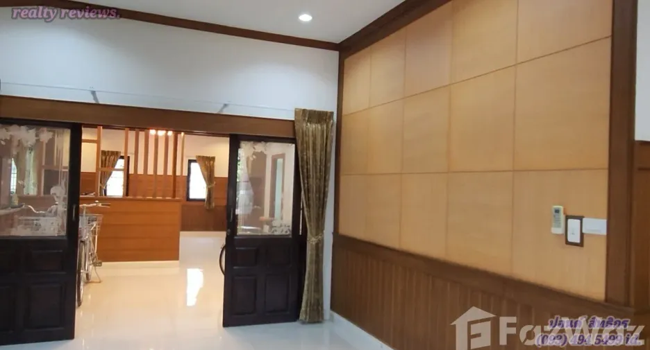 Casa en venta de 6 habitaciones en Mueang Nakhon Ratchasima, Nakhon Ratchasima