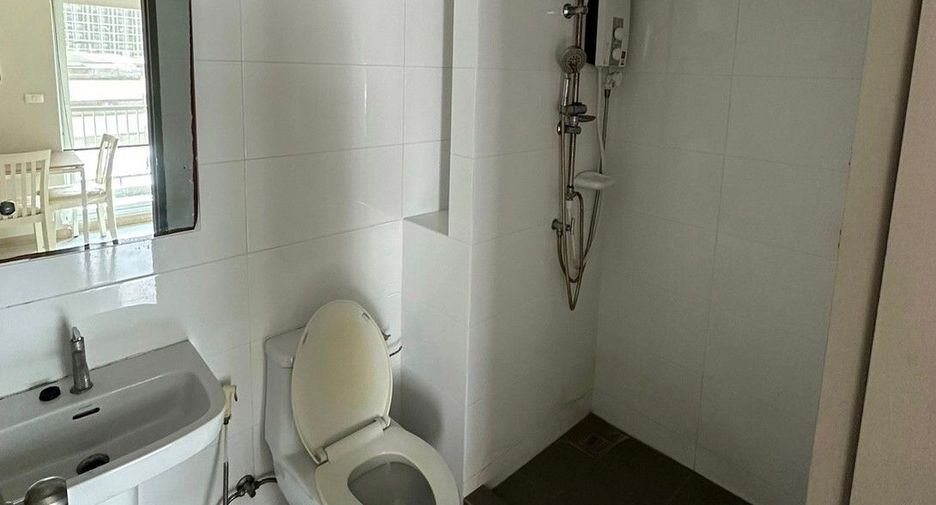 For sale 1 bed condo in Bang Khen, Bangkok