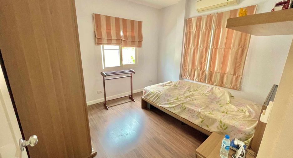 For sale 3 bedrooms house in Bang Khun Thian, Bangkok