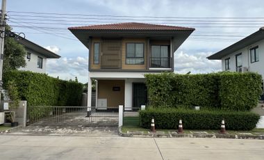 For sale 3 bedrooms house in Khlong Sam Wa, Bangkok