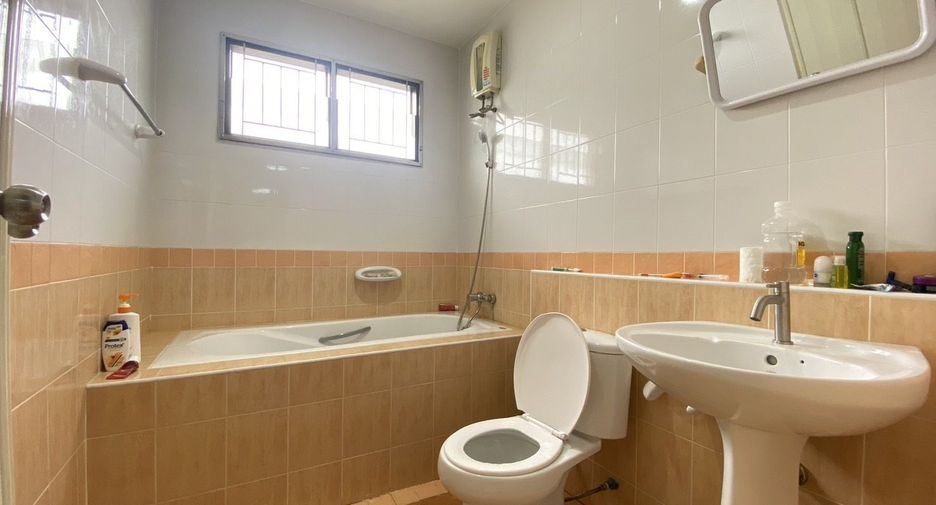 For rent 3 bedrooms house in Thalang, Phuket