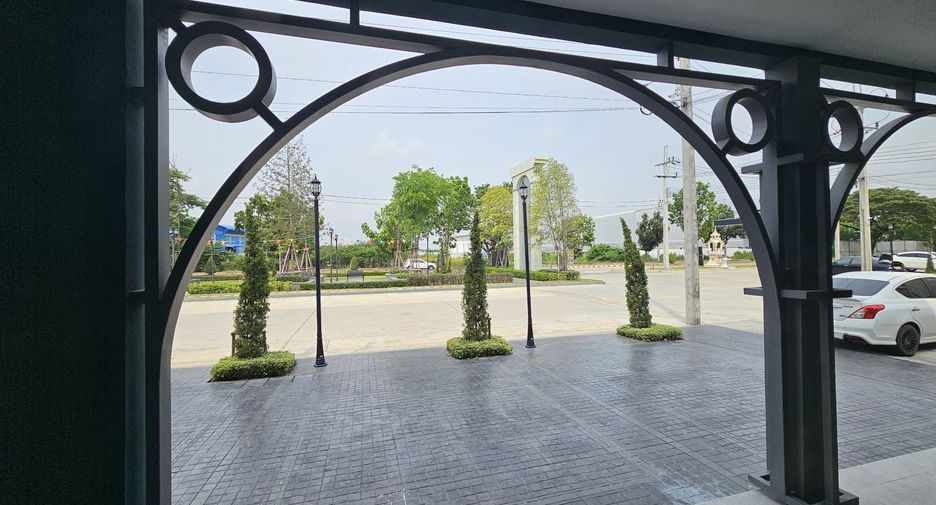 For sale 8 bedrooms townhouse in Pak Kret, Nonthaburi