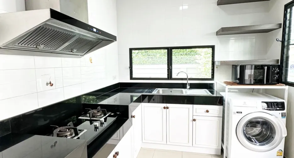 For sale 3 bedrooms house in Bang Phli, Samut Prakan