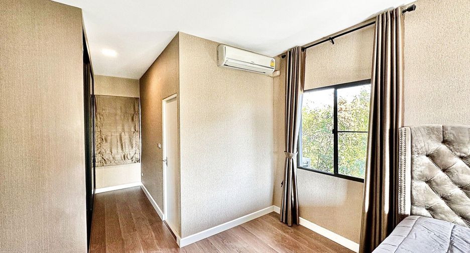 For sale 3 bedrooms house in Bang Phli, Samut Prakan