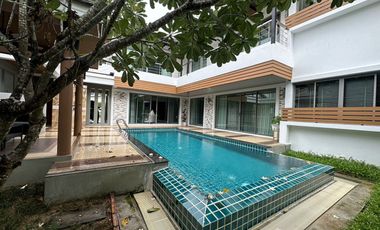 Villa zur Miete mit 4 Zimmer in Mueang Phuket, Phuket