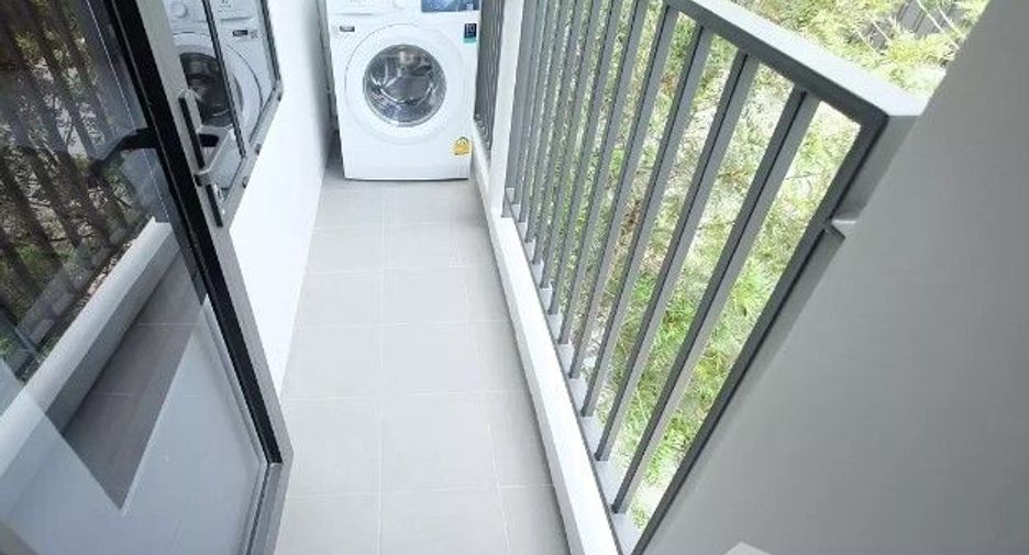 For sale 1 bed condo in Huai Khwang, Bangkok
