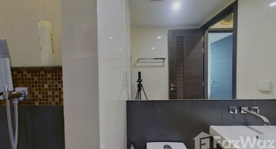 Condo en venta de 2 habitaciones en Huai Khwang, Bangkok