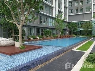 For sale 2 ベッドルーム condo in Phra Khanong, Bangkok
