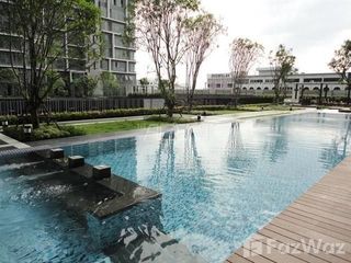 For sale 2 ベッドルーム condo in Phra Khanong, Bangkok