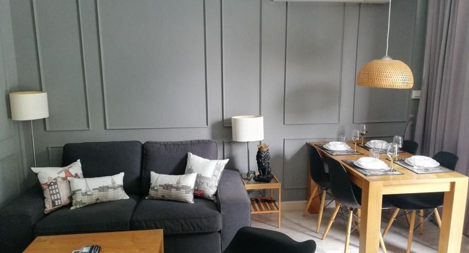 Condo en venta de 2 habitaciones en Phra Khanong, Bangkok