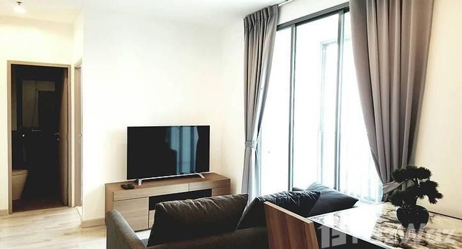 Condo en venta de 2 habitaciones en Phra Khanong, Bangkok