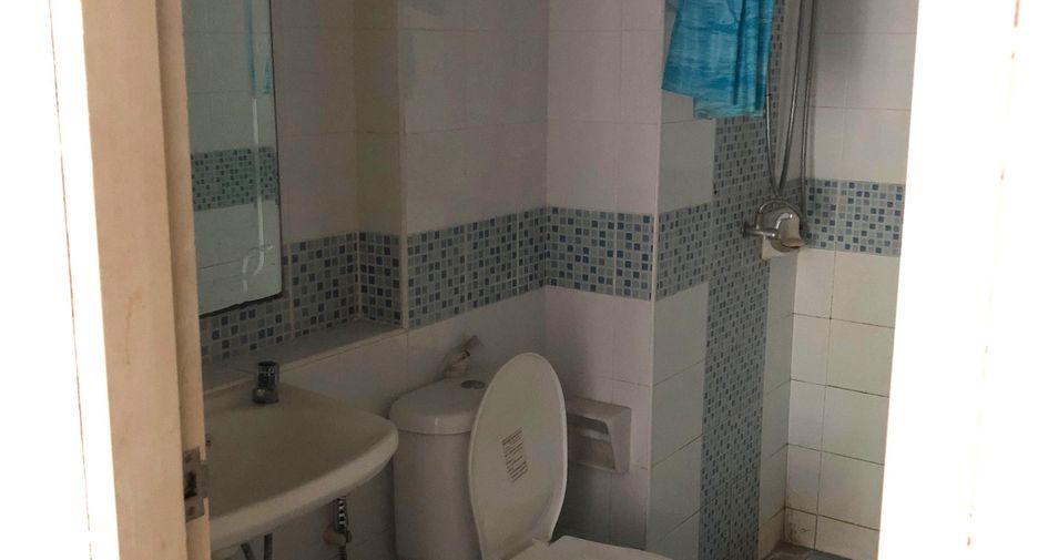 For sale 1 bed condo in Lam Luk Ka, Pathum Thani