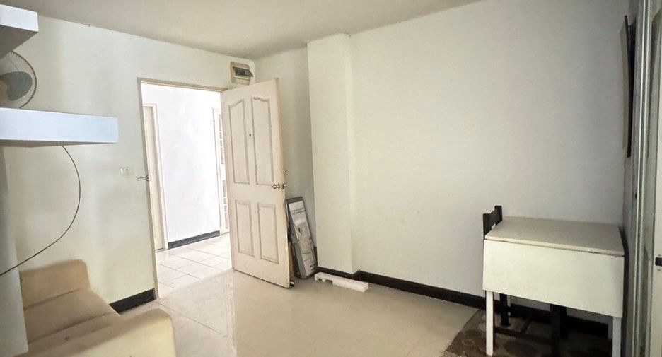 For sale 1 bed condo in Lam Luk Ka, Pathum Thani