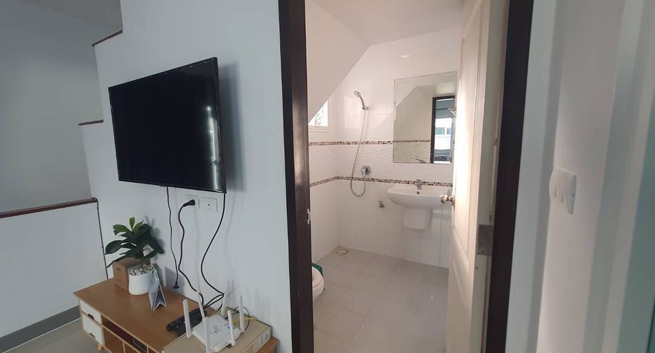 For rent 3 bedrooms house in Mueang Phuket, Phuket