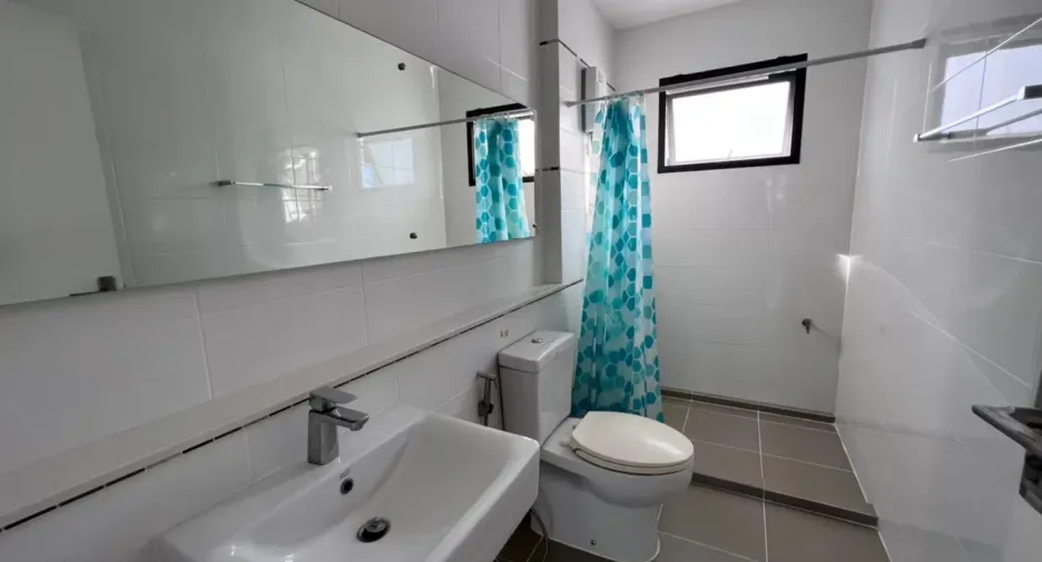 For sale 6 bedrooms house in Khan Na Yao, Bangkok