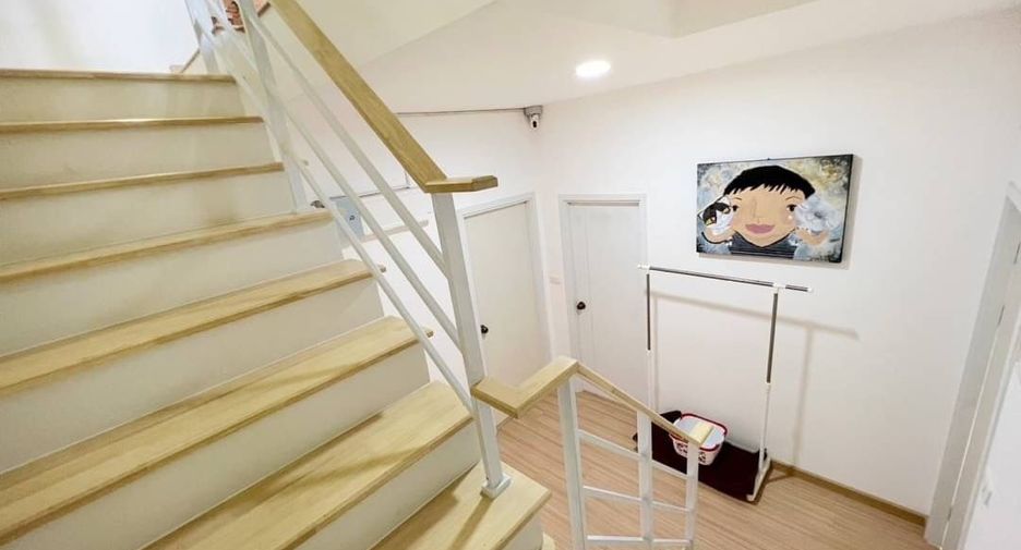 For sale 4 bedrooms townhouse in Bang Bon, Bangkok