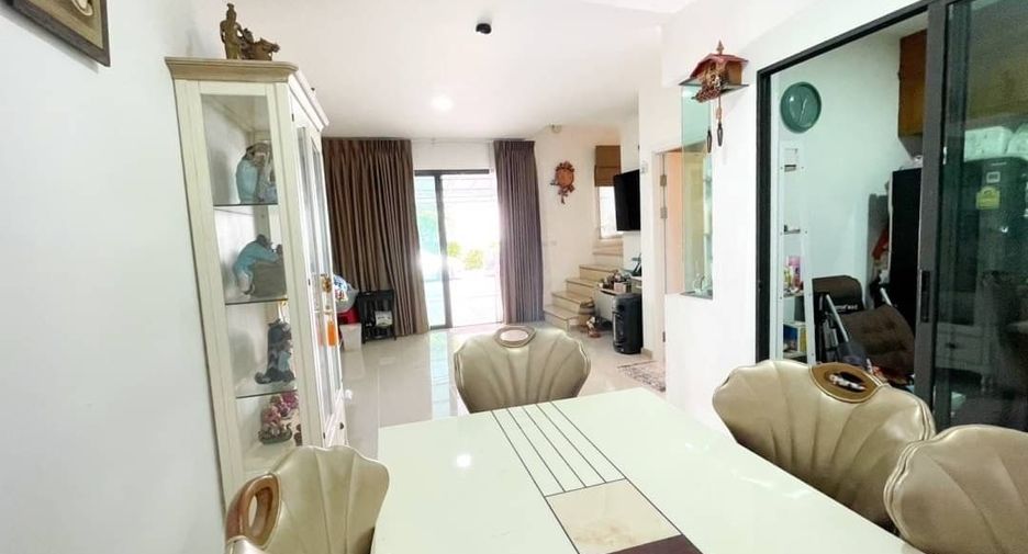 For sale 4 bedrooms townhouse in Bang Bon, Bangkok