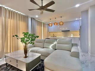 Villa en venta de 3 habitaciones en Mueang Phuket, Phuket