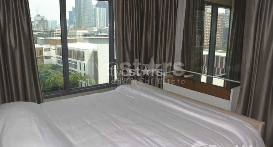 À vendre 2 chambres condo à Khlong Toei, Bangkok
