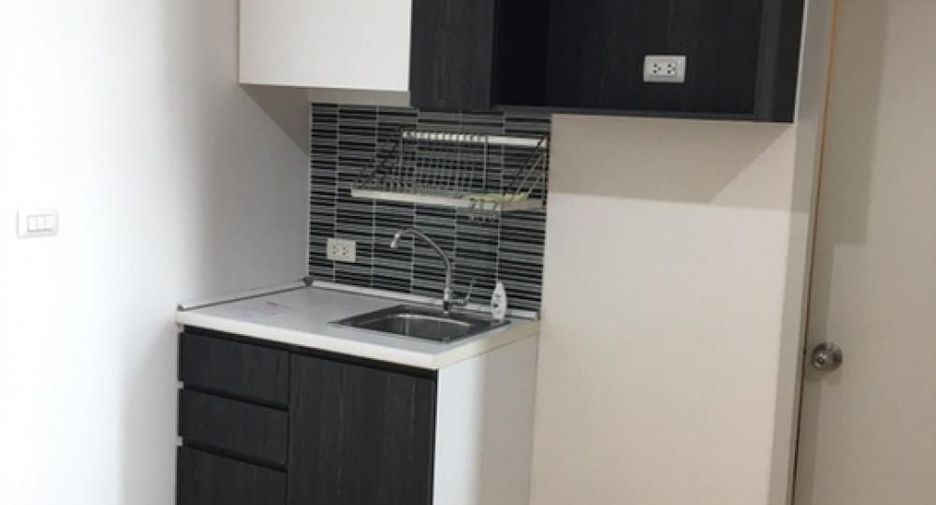 For sale 1 bed condo in Bang Kapi, Bangkok